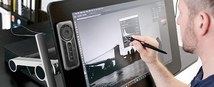 Cintiq Pro 24 With Ergo Wacom Stand