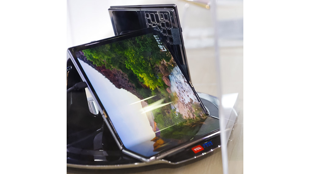 tcl double foldable tablet leaked image