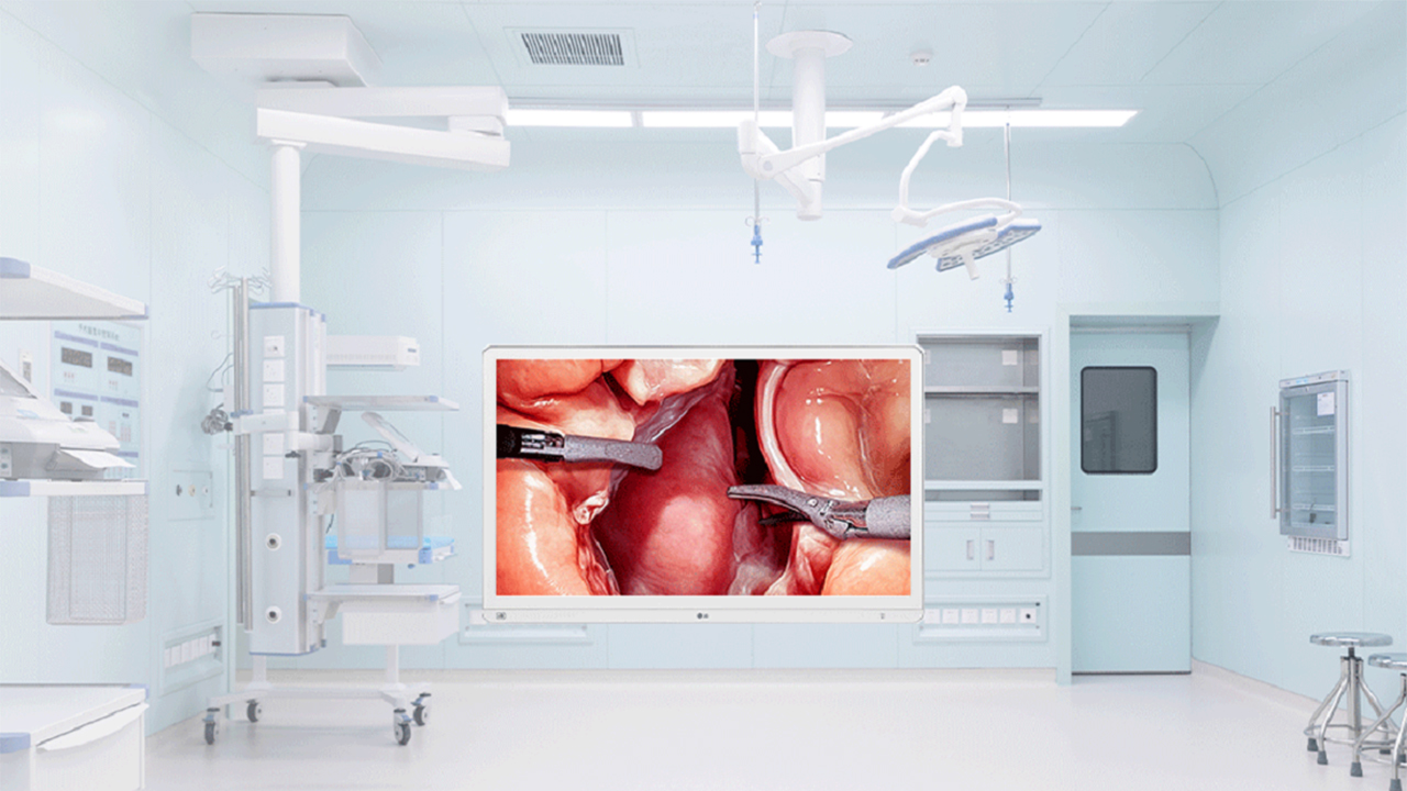 LG Launches Surgical Monitor (32HS710S)